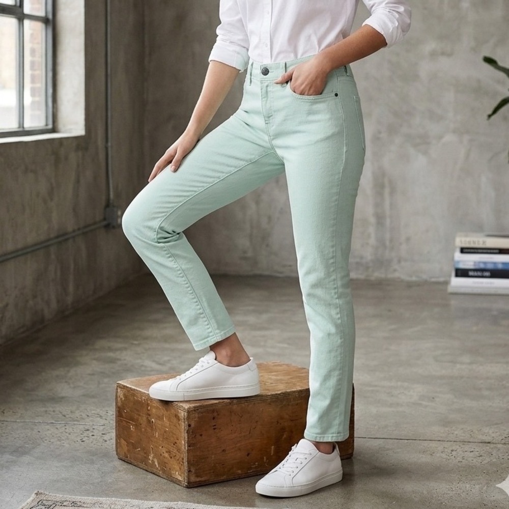 J.Crew Mint Green Stretch Straight‎ Leg Jeans Womens Size 27 A2484 Pastel Denim